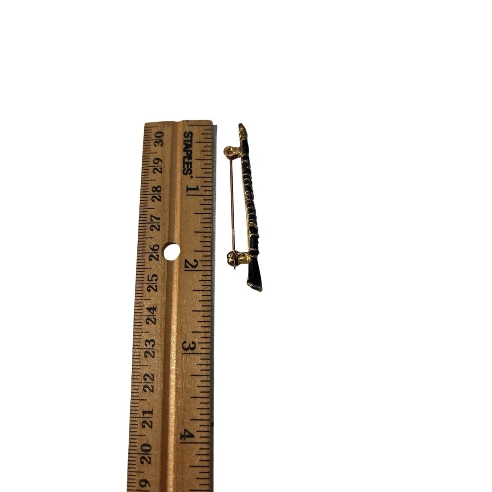 Vintage Gold Tone Black Enamel Woodwind Instrument Clarinet Musical Brooch Pin